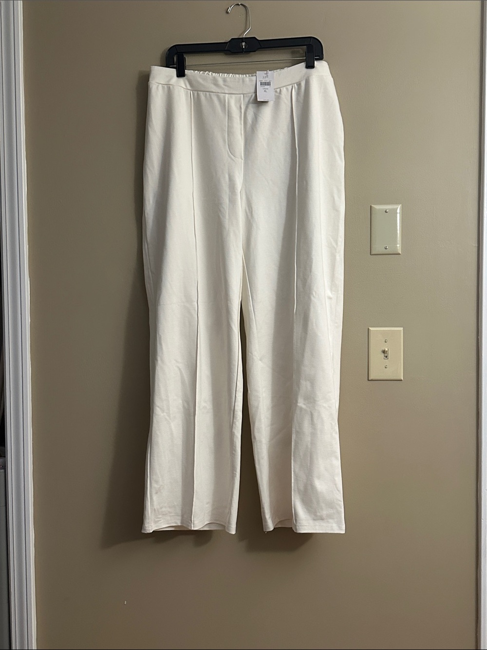 Women's Cream Wide-Leg Ponte Pants -